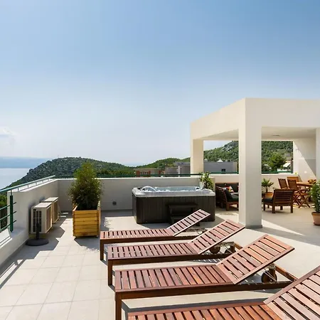 Lux Sandra Apartment